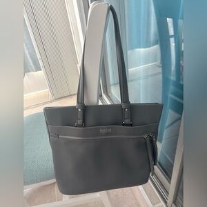 Kenneth Cole Reaction Pebbled Leather Gray Shoulder Bag